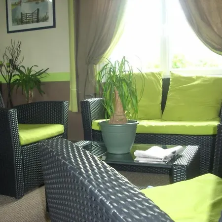 Hotel Du Vieux Chateau 2*