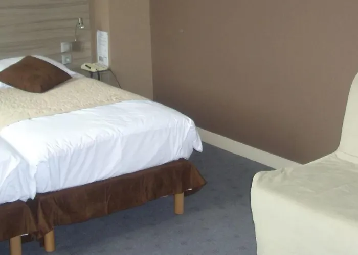 Du Vieux Chateau Hotel